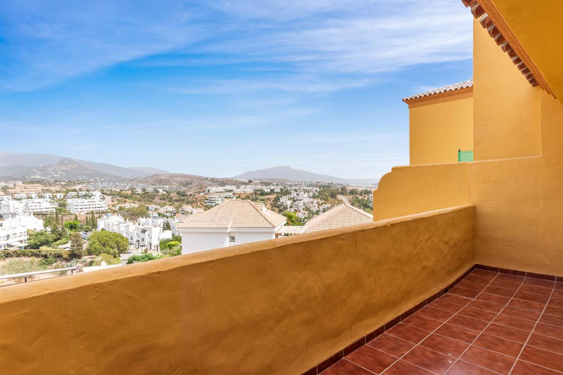 Sky And Sea Estepona Penthouse Luaran gambar