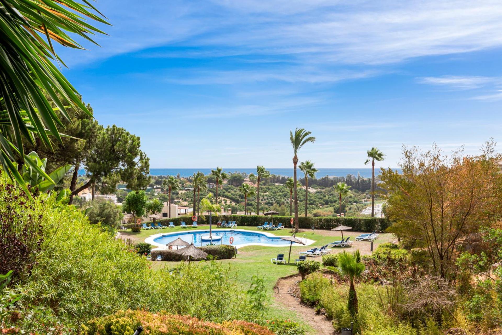 Sky And Sea Estepona Penthouse Luaran gambar