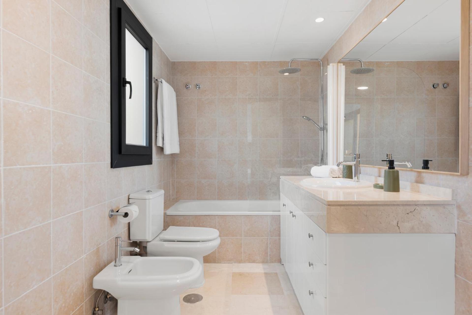 Sky And Sea Estepona Penthouse Luaran gambar