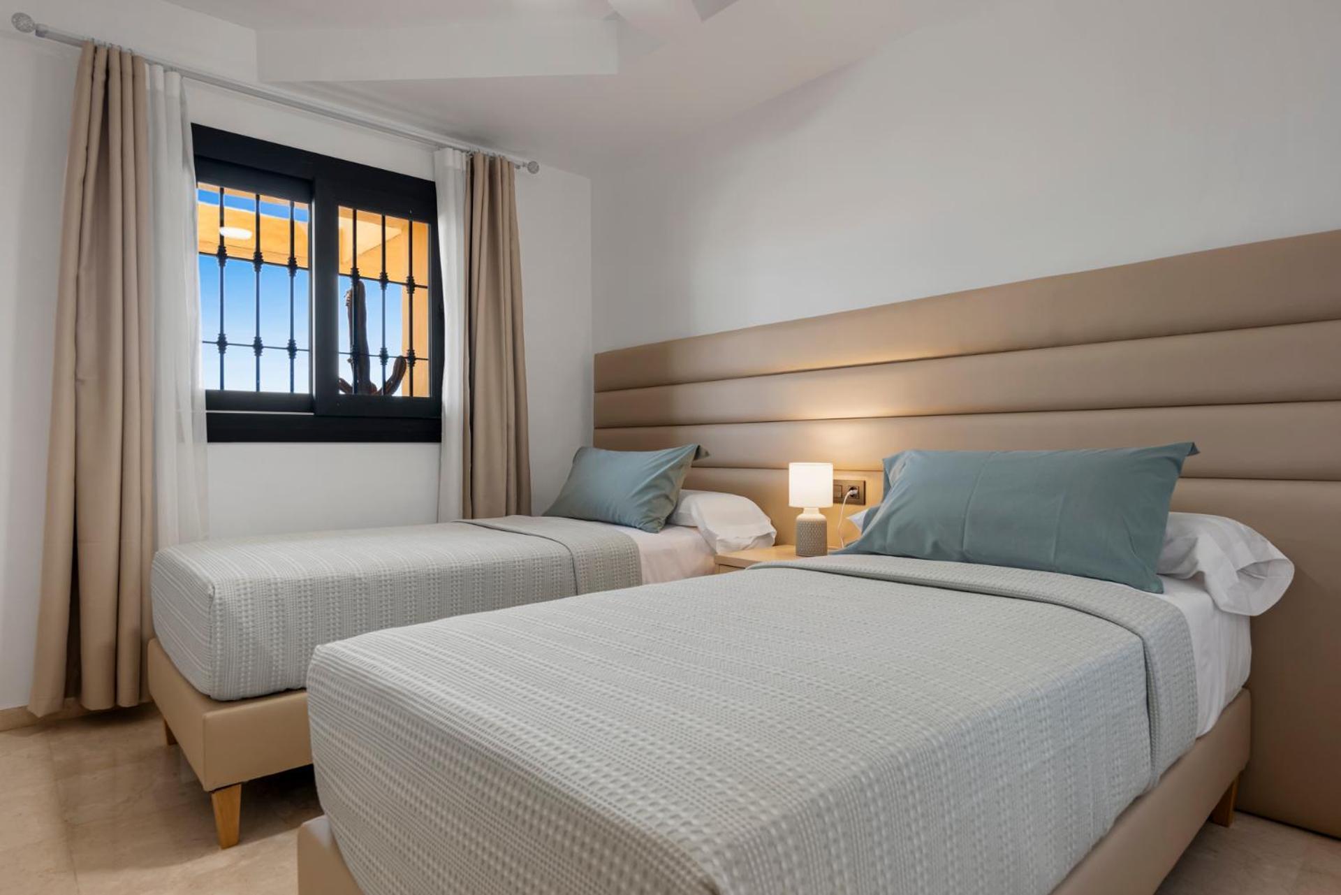 Sky And Sea Estepona Penthouse Luaran gambar